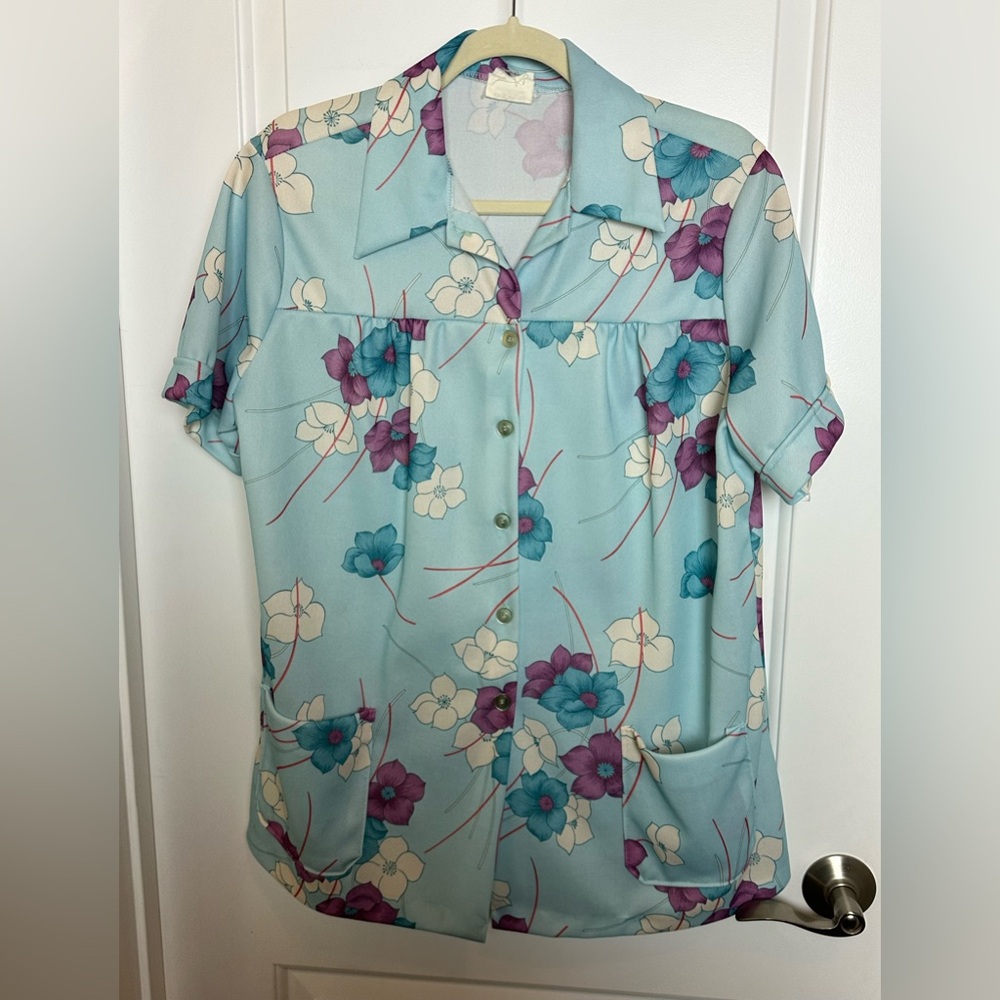 Womens Vintage Land N Sea Blue Floral Button Down With Front Pockets XL